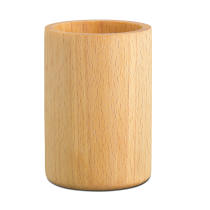 Pot à crayons en bois