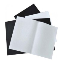 Chemises et sous-chemises noires et blanches